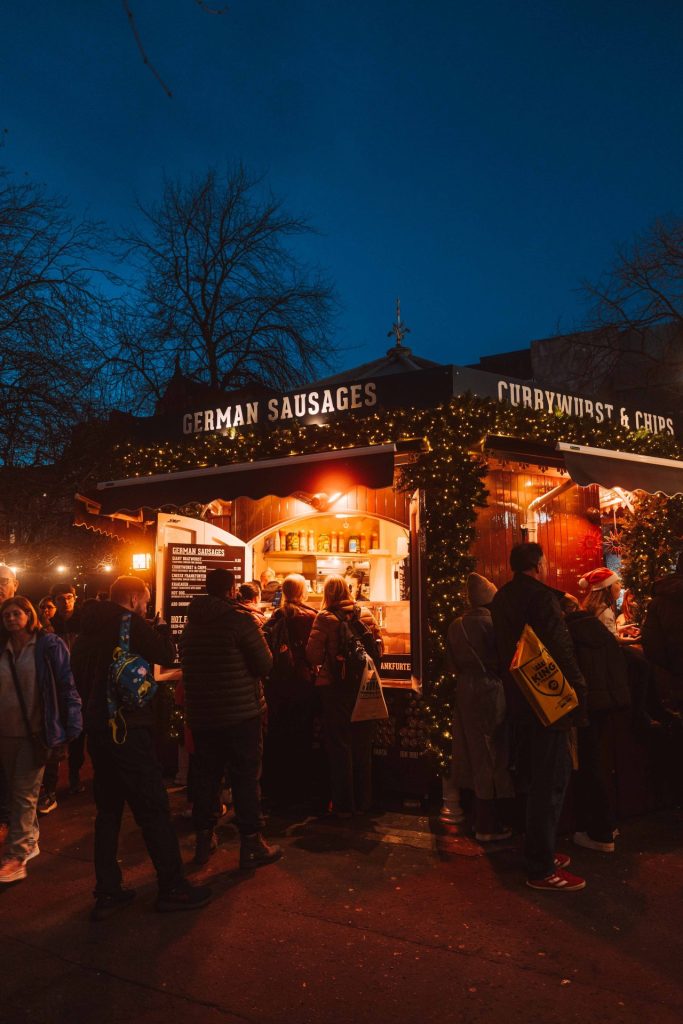 what to eat in edinburgh christmas market