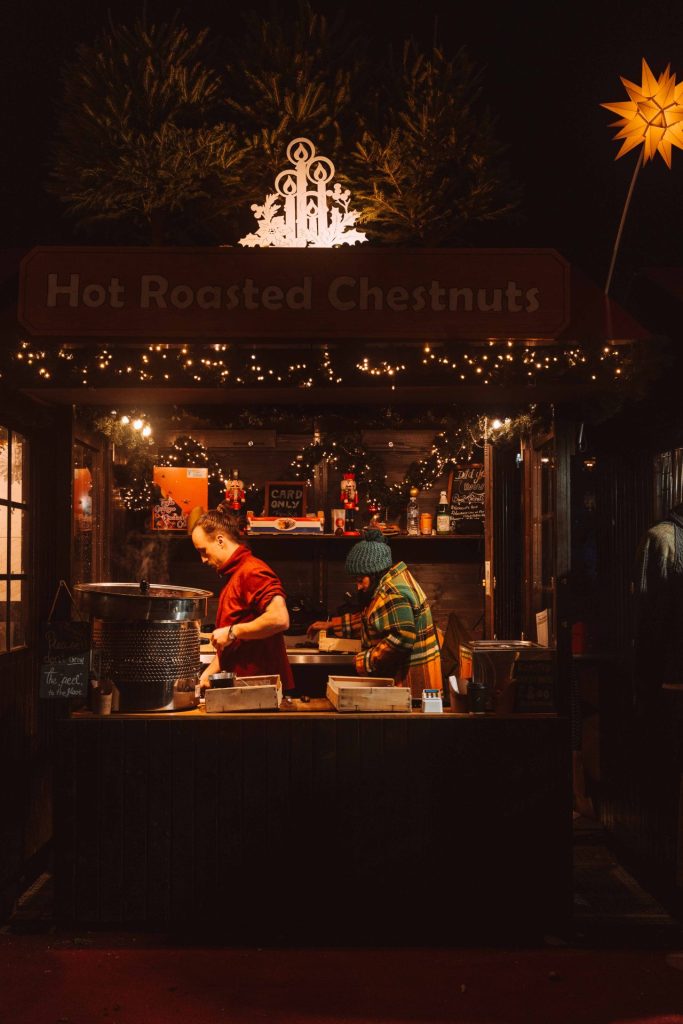 what to eat in edinburgh christmas market